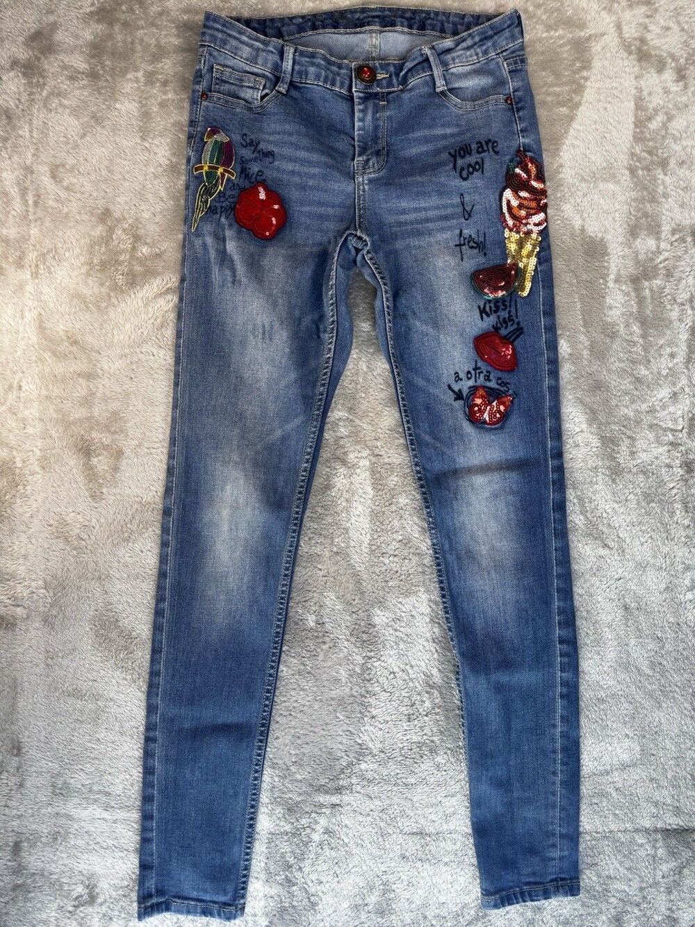 Desigual Woman Embroidered Sequin Patch Skinny Jeans Size 28 Parakeet Ice Cream
